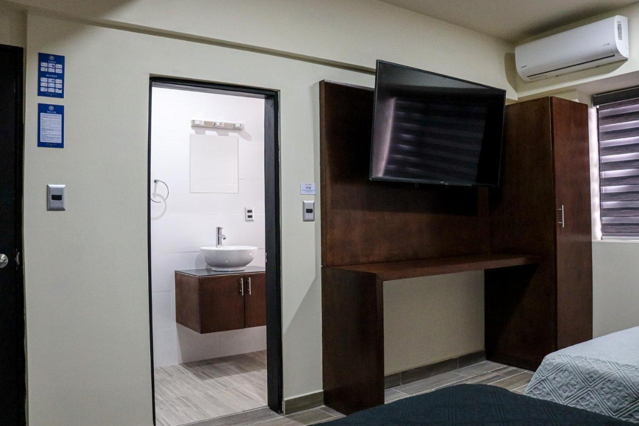 Hotel Mision 11 Тіхуана Екстер'єр фото